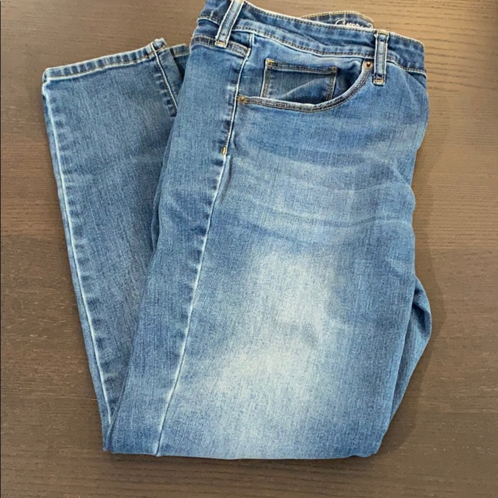 •3/$20• —UNIVERSAL THREAD— Mid Rise Skinny 16/33